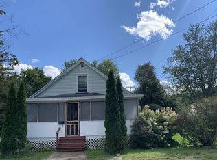 8 4th Ave, Whitehall, NY 12887