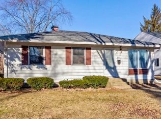 905 Cypress Ln, Joliet, IL 60435