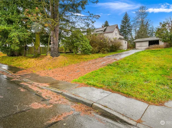 6109 Evergreen Way, Ferndale, WA 98248