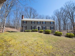 96 Loop Rd, Bedford, NY 10506