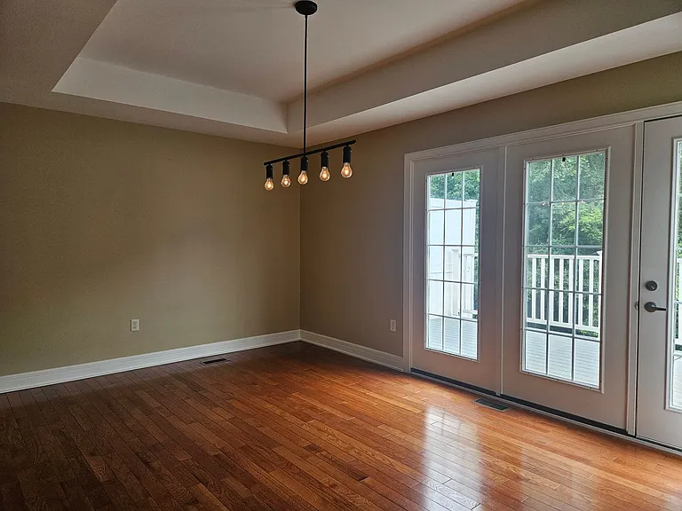680 Oakwood Ave #G — Photo 9