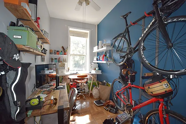 Rented by Rolling Stone Realty LLC | media 24