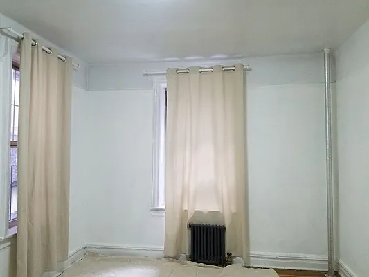 Rented by Alma Realty Corp. | media 1