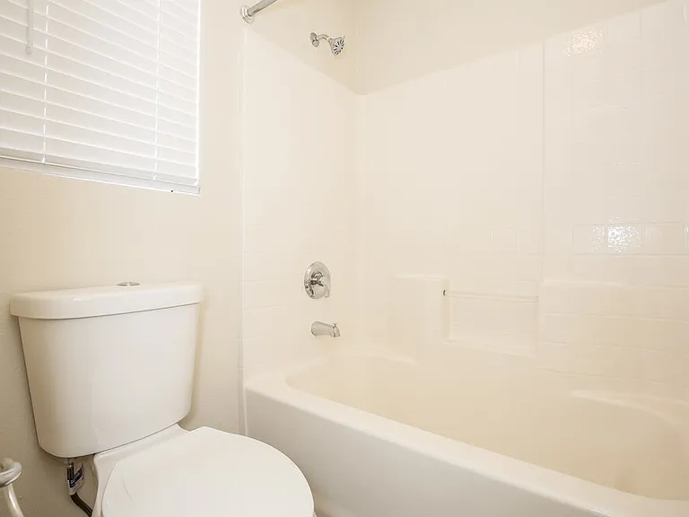 4137 Catalan Sails Ave — Photo 16