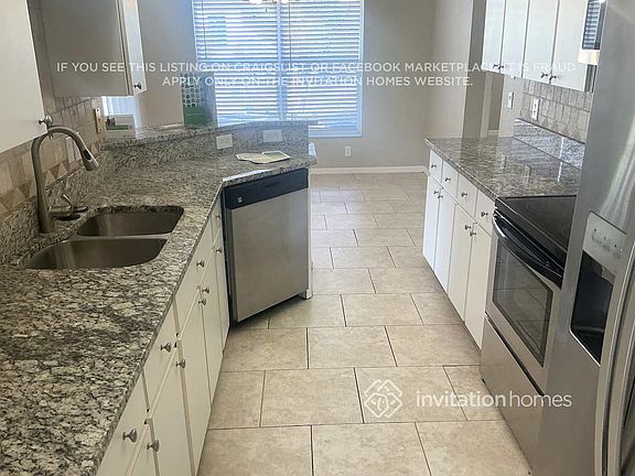 3rd image of 23156 Hillsdale Ave
