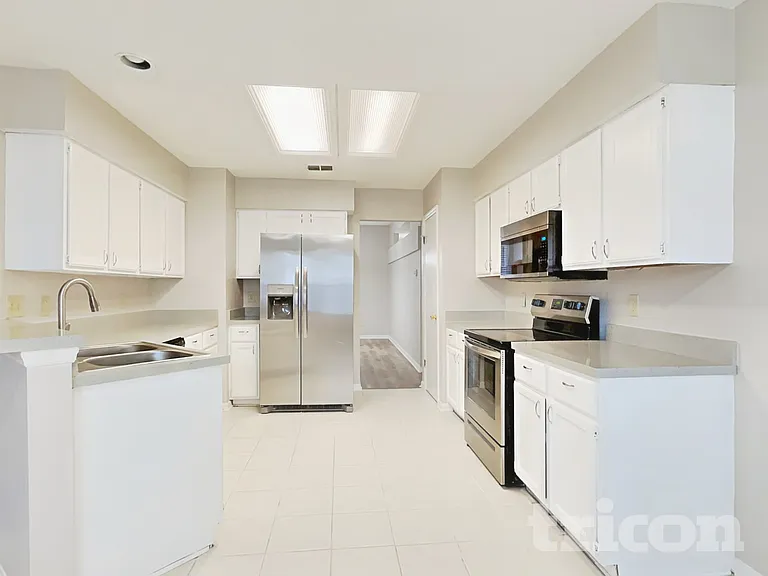 11764 Wax Berry Ln — Photo 6