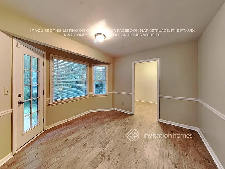 2123 Amherst Trl SE — Photo 8