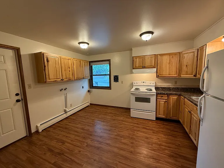 2725 Pacific Blvd — Photo 5