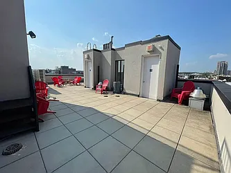 Rented by Tapiro Realty