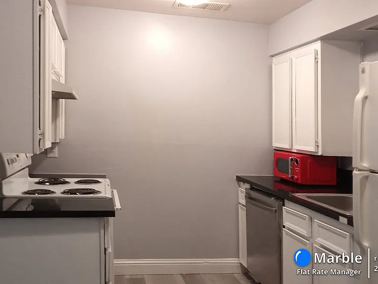 4550 E Fountain Way #103 — Photo 3