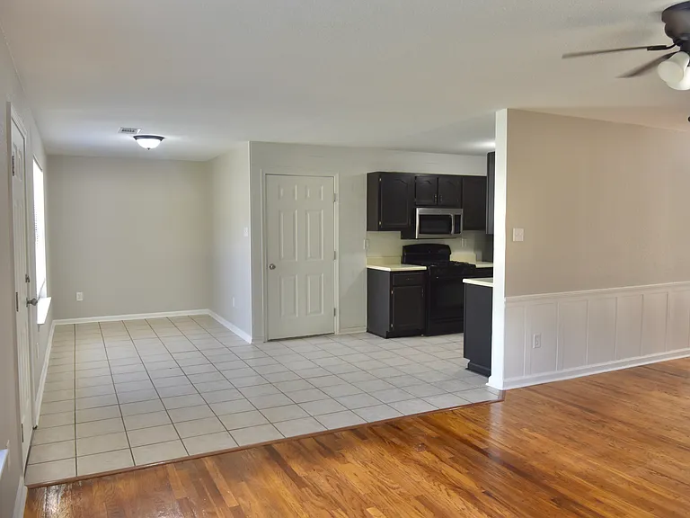 2717 Timbermist Dr — Photo 4