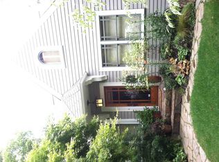 7716 17th Ave NE, Seattle, WA 98115