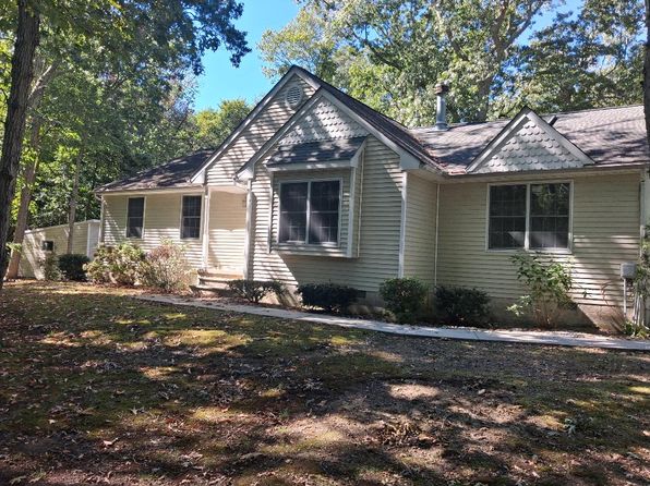 466 Seashore Rd