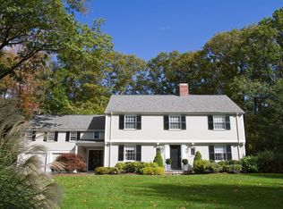 95 Hampshire Rd, Wellesley, MA 02481