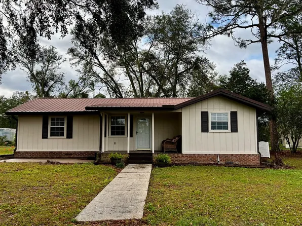 1407 Demetree St, Live Oak, FL 32060