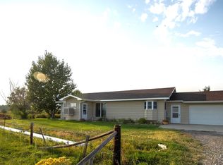 4 993rd Ln, Powell, WY 82435