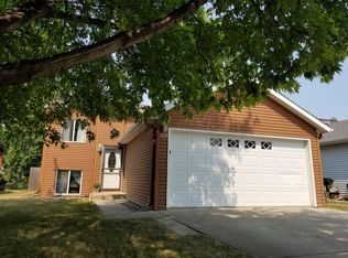 3718 29th Ave S, Moorhead, MN 56560