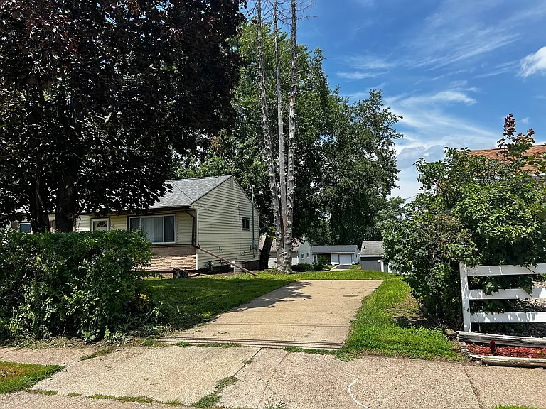 775 Kane St — Photo 15