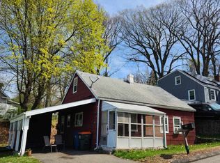 450 Crown St, Meriden, CT 06450