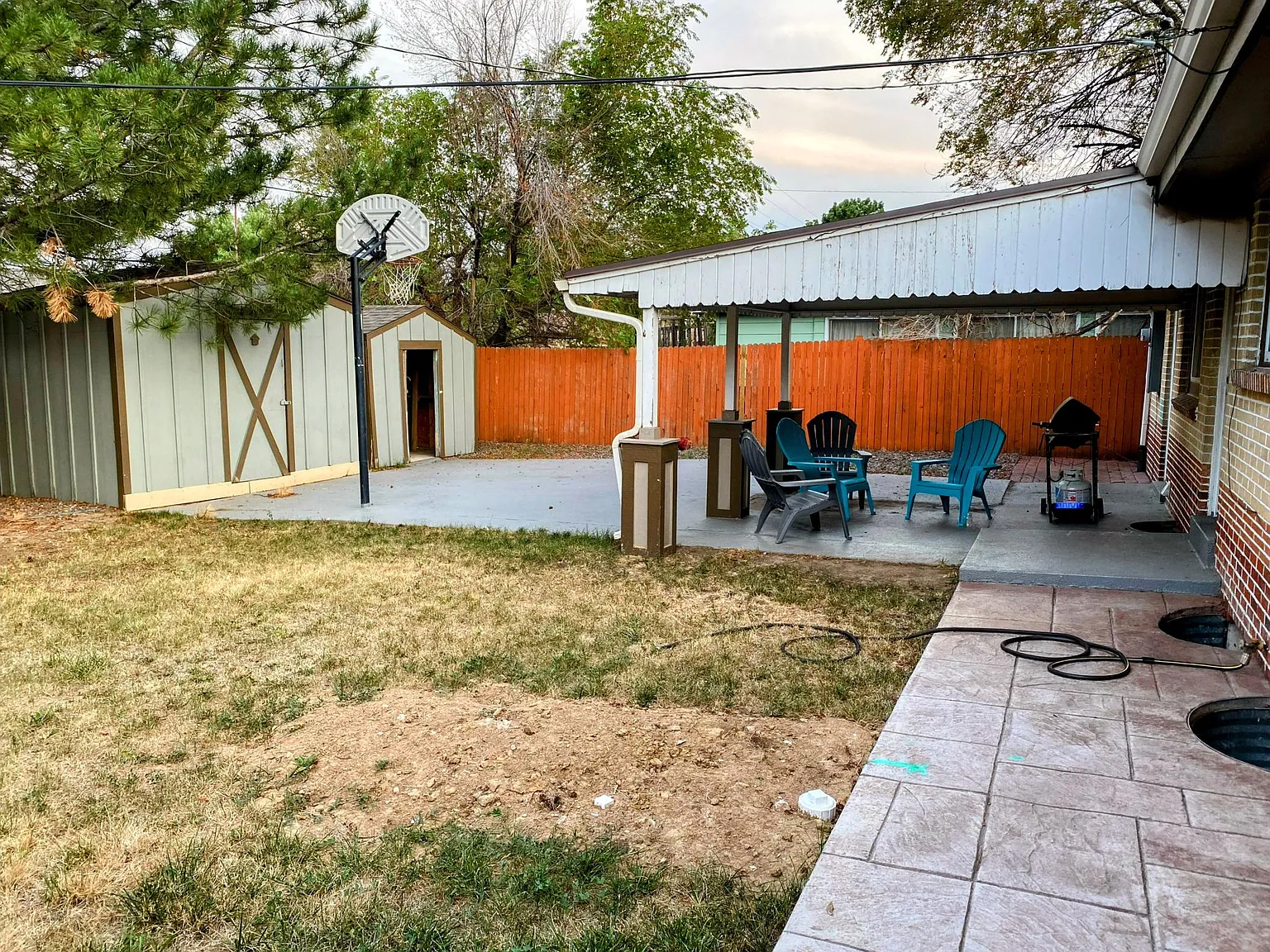 3 bed, 1400 sqft, $1,900 — Photo 2