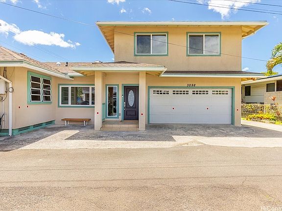 2nd image of 3098 E Manoa Rd
