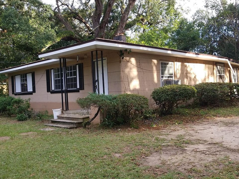2nd image of 1603 Elberta Dr