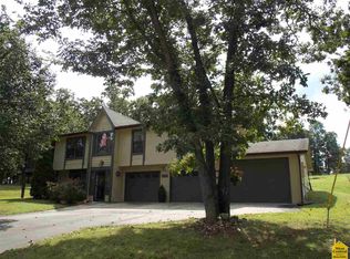 23313 Lake Ridge Dr, Warsaw, MO 65355