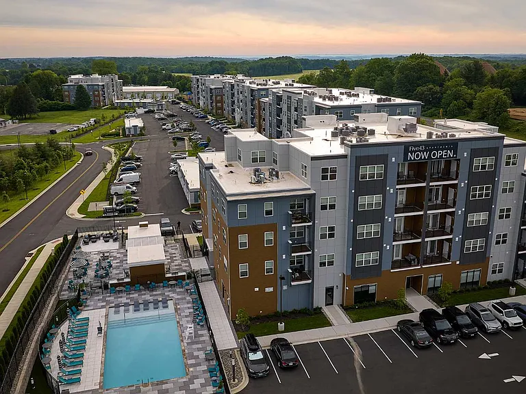 Five43 Apartments — Photo 30