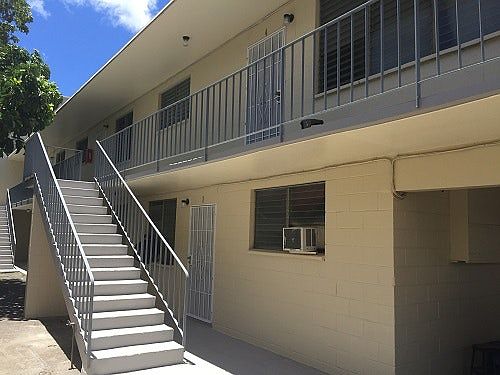 2nd image of 2137 Kaumualii St APT 1