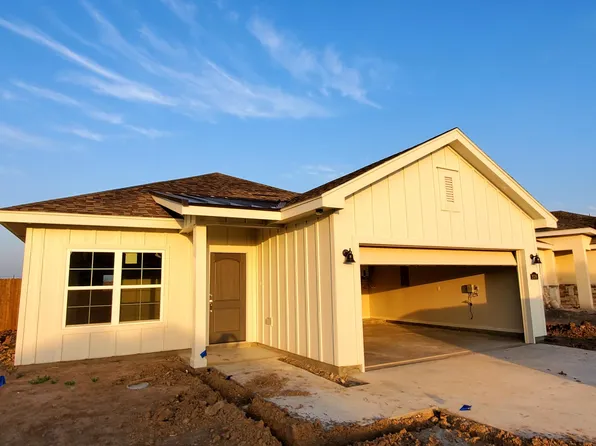 2036 Grove Ln, Brownsville, TX 78526