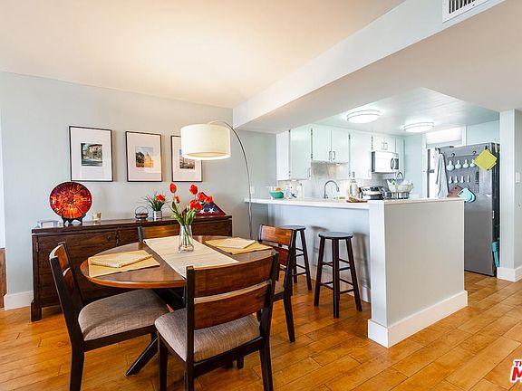 5th image of 4337 Marina City Dr Unit 1043