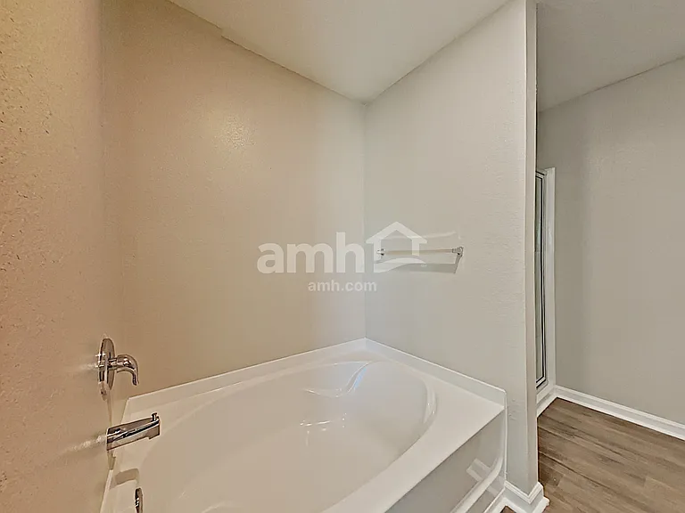 3420 Ridge Hill Pkwy — Photo 12