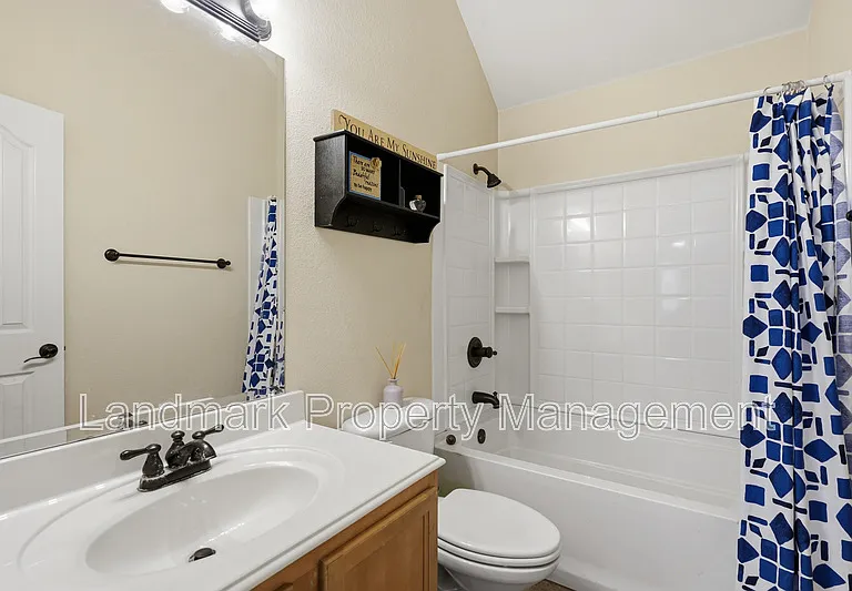 1218 Inglewood Dr — Photo 17