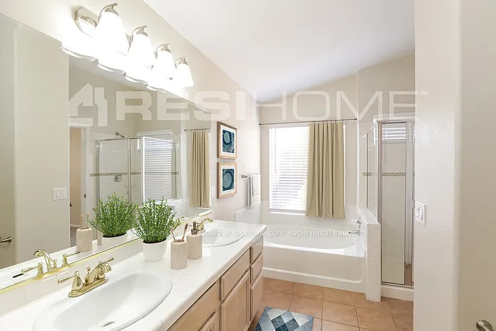 2604 N 126th Dr — Photo 11