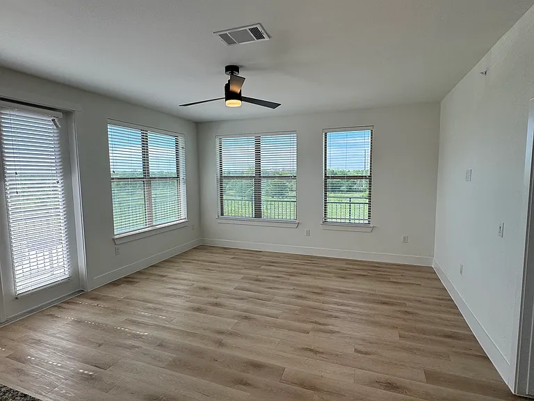 15665 Vacca Way #817 — Photo 2