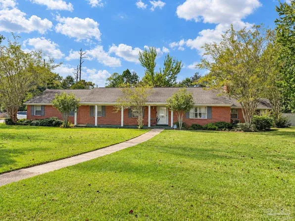 908 S Presley St, Atmore, AL 36502