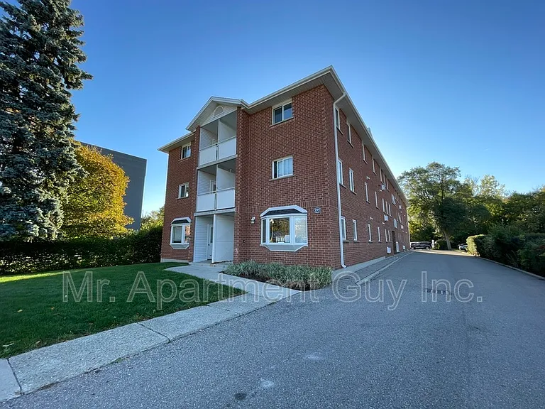 295 Erb St W #202 — Photo 7