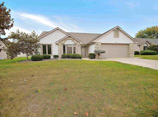1410 Duesenberg Dr, Auburn, IN
