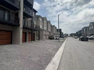 32 Wagon Ln, Barrie, ON L4N0H7