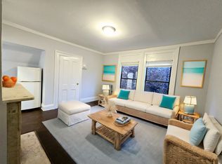 62 Wall St #2F, Staten Island, NY 10301