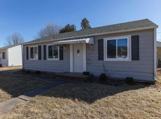 3806 10th Ave, Moline, IL 61265