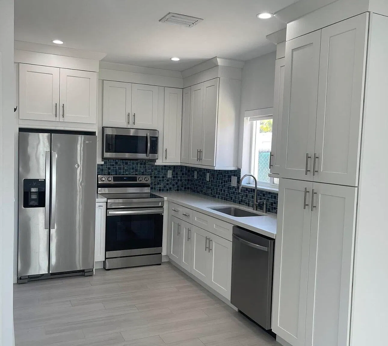 2 bed, 2.5 bath, 1330 sqft, $3,200 — Photo 3