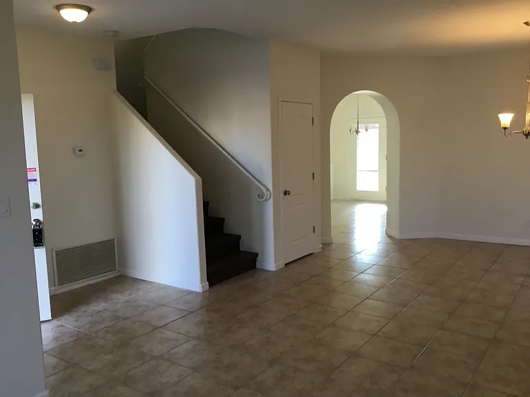 10319 Calle Dichoso Ct NW — Photo 7