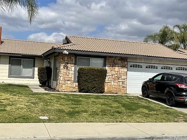 1st image of 23174 Melinda Ct