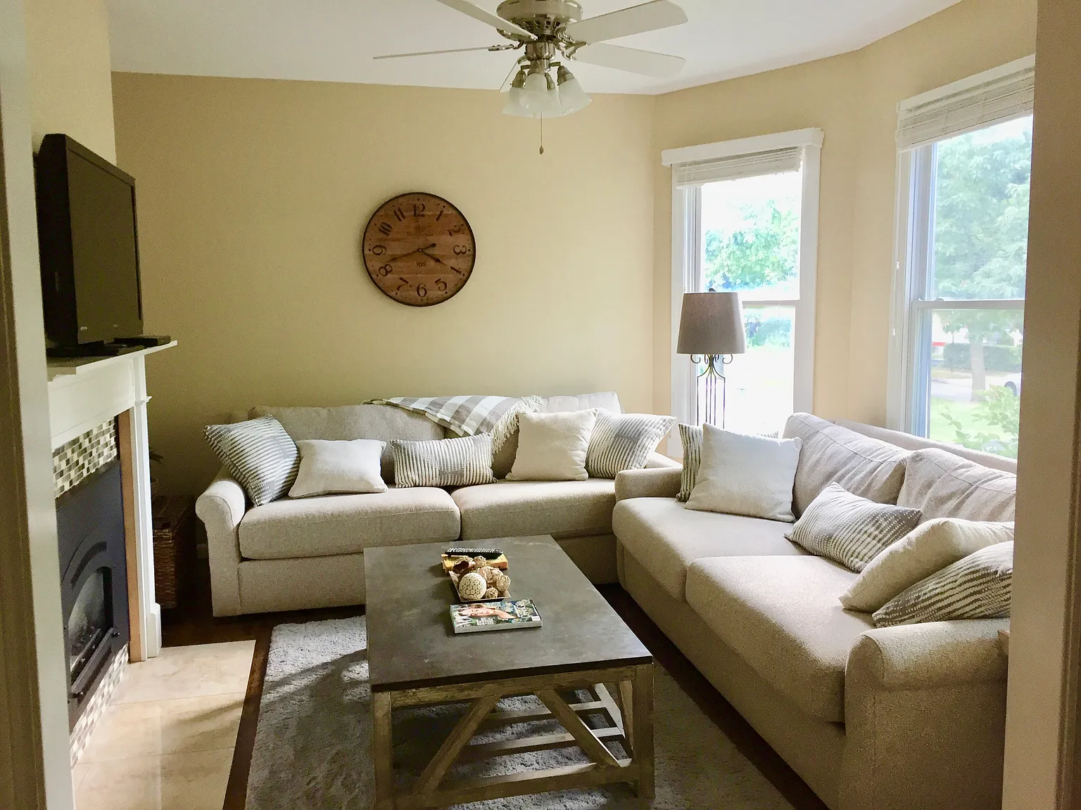1 bed, 900 sqft, $1,500 — Photo 3