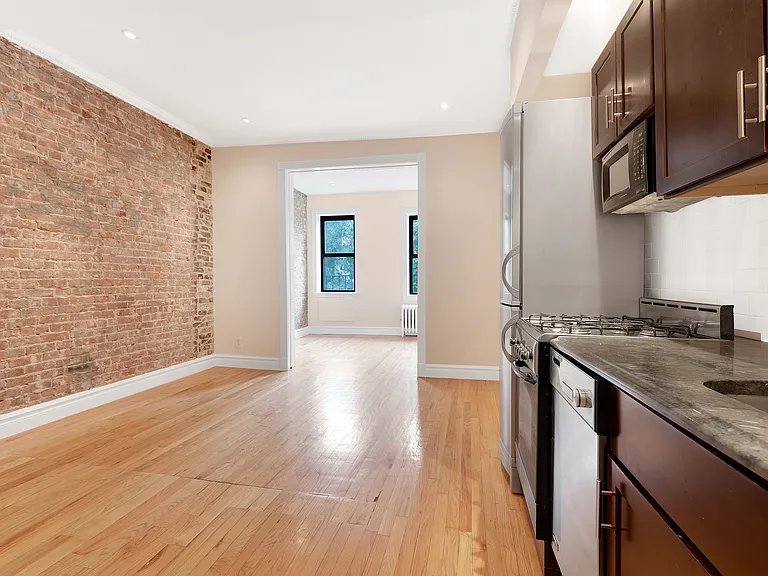 404 E 88th St #5-G — Photo 1