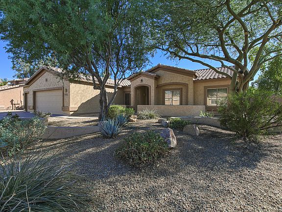2nd image of 1043 E Canyon Way