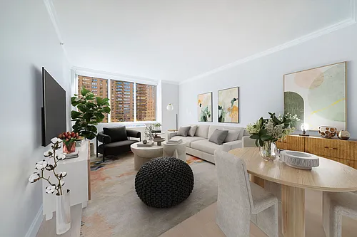 160 Riverside Blvd Photo 1