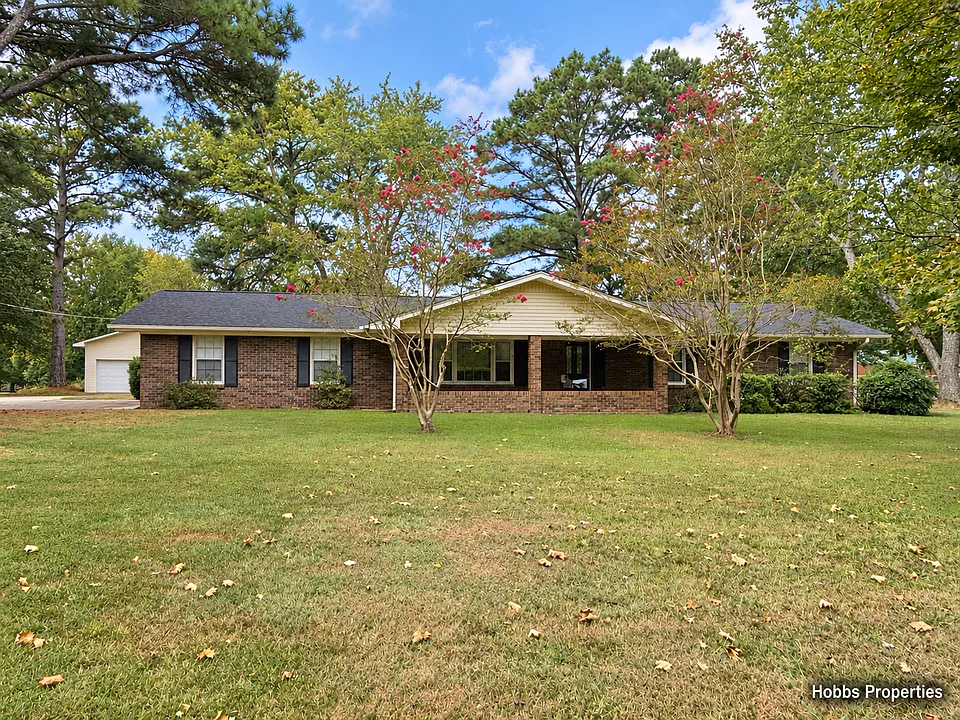 26530 McLemore Cir