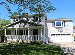 561 Sparkhill Ave, Erie, PA 16511